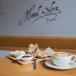席尔瓦酒店 费罗尔