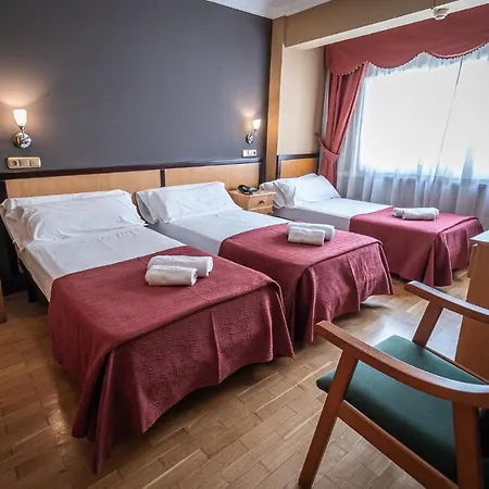 Silva Hotel *