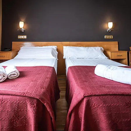 Silva Hotel *